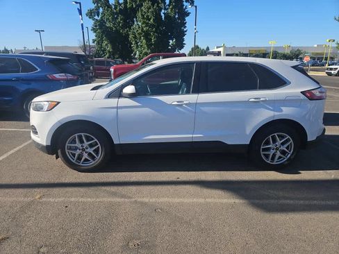 Certified 2024 Ford Edge SEL AWD/4WD image 4