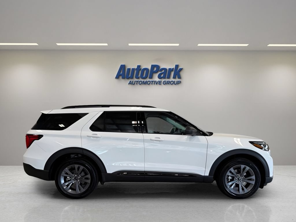 New 2026 Ford Explorer Active w/ Active Comfort Package AWD/4WD image 9