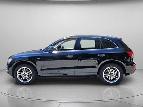 Used 2016 Audi Q5 3.0T Premium Plus w/ Technology Package AWD/4WD image 2