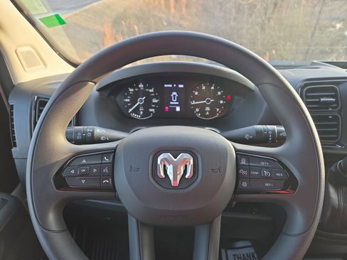 New 2026 RAM ProMaster 1500 w/ Convenience Group image 10