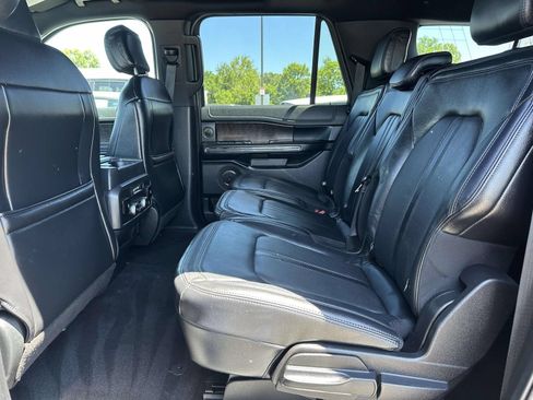 Used 2019 Ford Expedition Max Limited AWD/4WD image 23