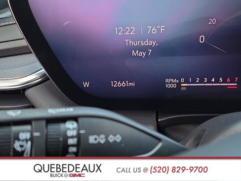 Used 2025 Buick Enclave Sport Touring w/ Super Cruise Package FWD image 18
