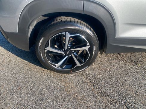 Used 2023 Chevrolet TrailBlazer RS AWD/4WD image 6