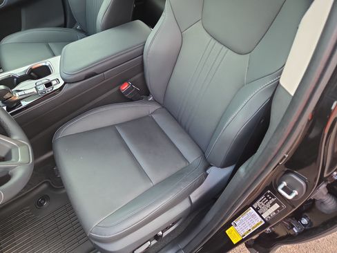Certified 2025 Lexus NX 350 AWD w/ Accessory Package (2T) image 13