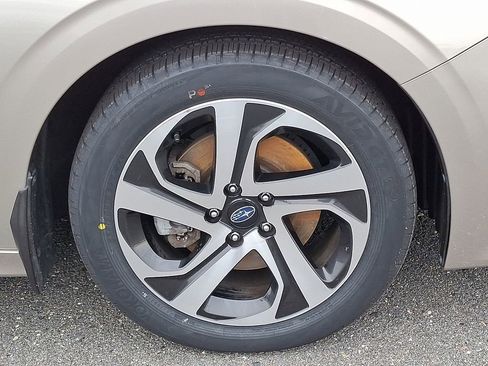 Used 2020 Subaru Legacy Limited w/ Popular Package #3 image 11