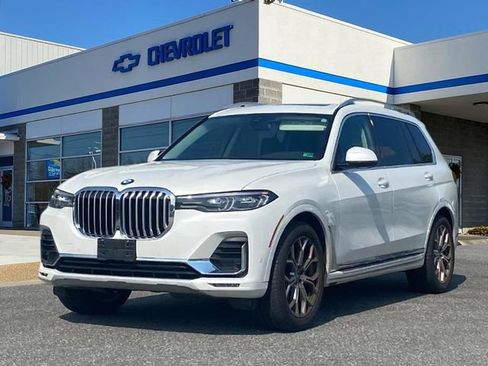 Used 2021 BMW X7 xDrive40i w/ Parking Assistance Package image 1