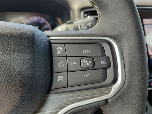 Used 2024 Jeep Wagoneer Series II image 17