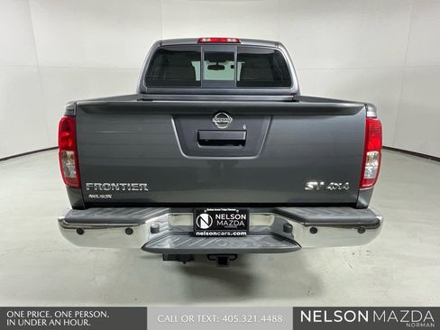 Used 2016 Nissan Frontier SV w/ SV Value Truck Package image 7