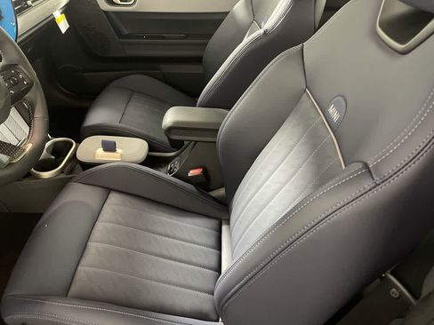 Used 2025 MINI Cooper S image 9