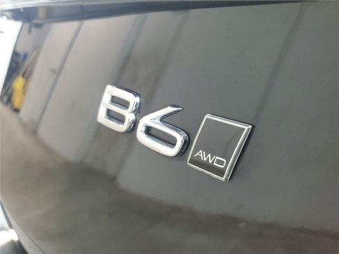 Certified 2026 Volvo XC90 B6 Ultra AWD/4WD image 4