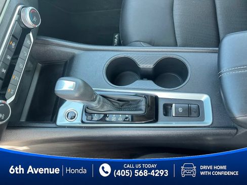 Used 2025 Nissan Altima 2.5 SV AWD/4WD image 32