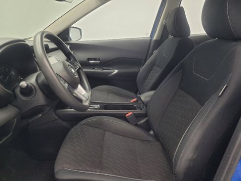 Used 2021 Nissan Kicks SV w/ Interior Electronics Package image 17