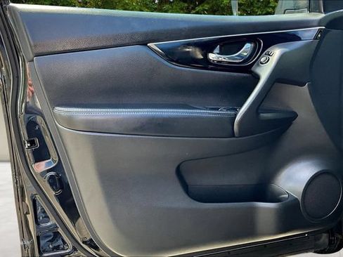 Used 2019 Nissan Rogue Sport SL w/ Premium Package AWD/4WD image 20
