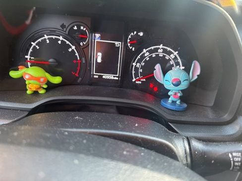 Certified 2023 Toyota 4Runner SR5 Premium image 6