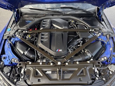 Used 2023 BMW M4 xDrive Competition w/ M Carbon Exterior Package image 19