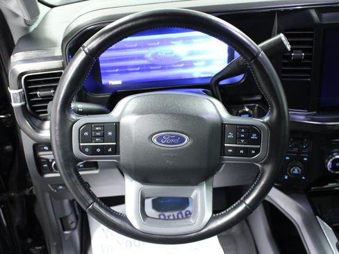 Used 2024 Ford F250 Lariat w/ Tremor Off-Road Package AWD/4WD image 17