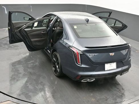 New 2025 Cadillac CT4 V w/ Super Cruise Package image 59