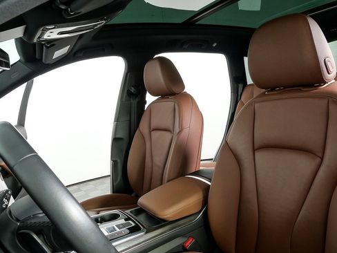 Used 2023 Audi Q7 2.0T Premium w/ Convenience Package image 5