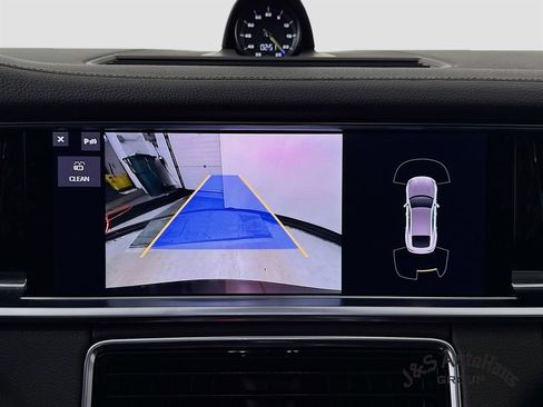 Used 2021 Porsche Panamera 4S image 19