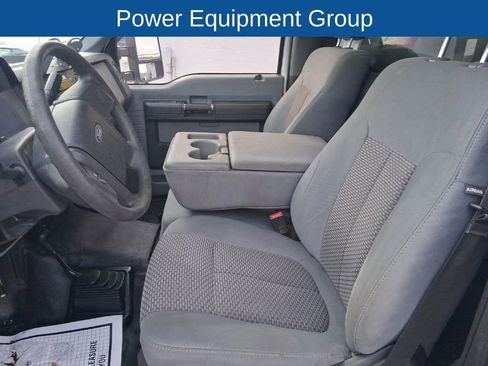 Used 2011 Ford F550 4x4 Regular Cab Super Duty w/ PWR Equipment Group image 9