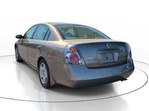 Used 2003 Nissan Altima 2.5 S image 5