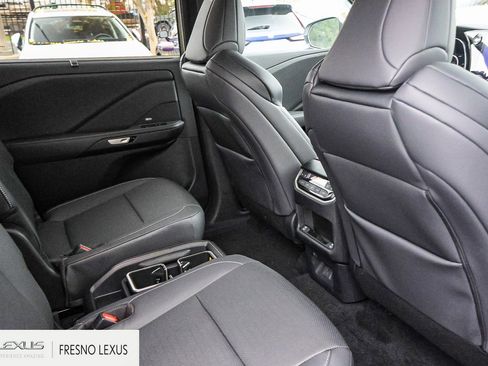 Certified 2026 Lexus TX 500h AWD image 13