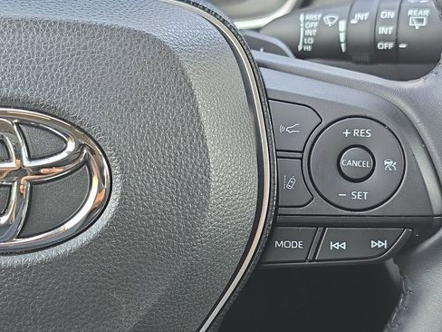 Used 2020 Toyota Corolla SE FWD image 20