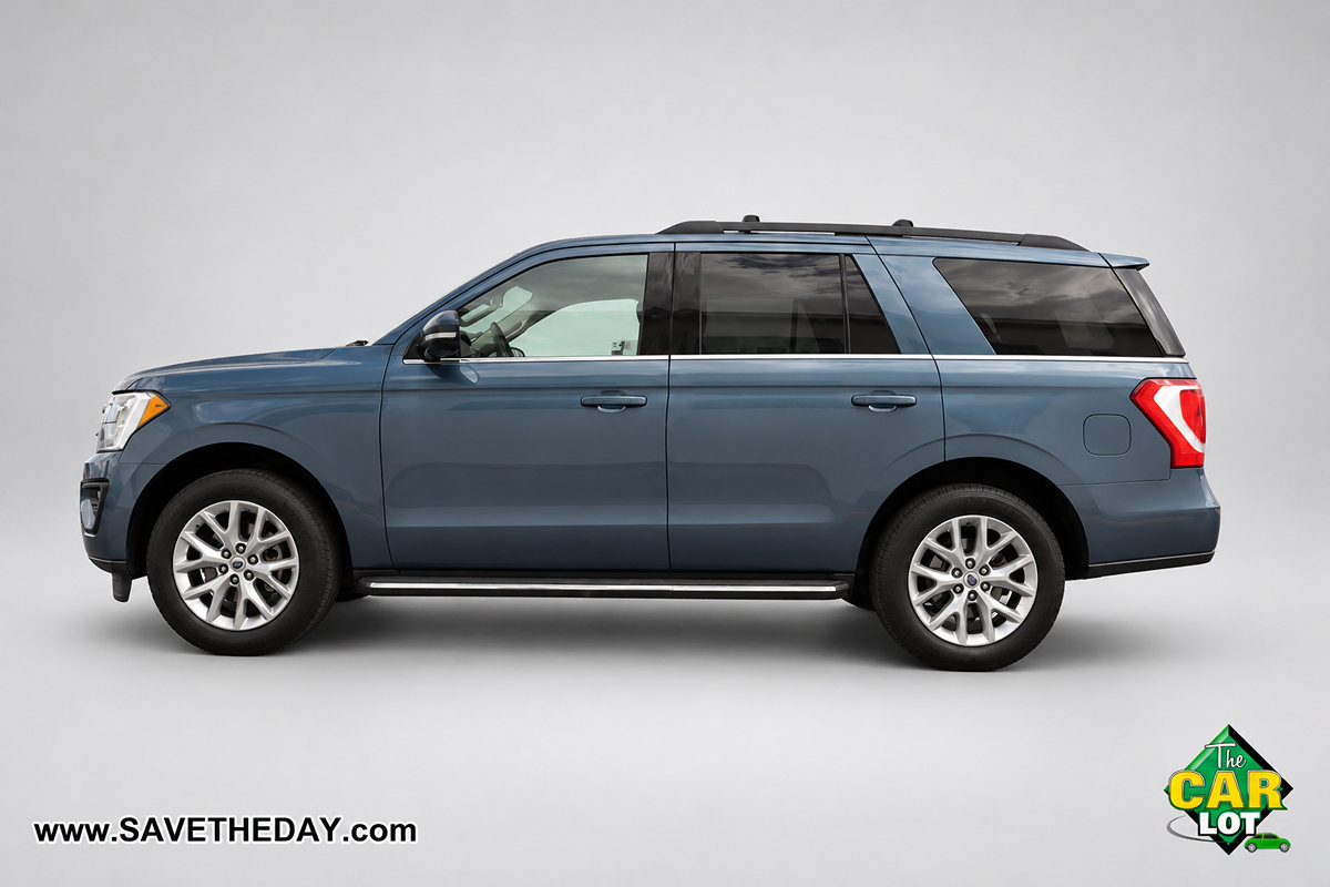 Used 2020 Ford Expedition XLT w/ Equipment Group 202A AWD/4WD image 5
