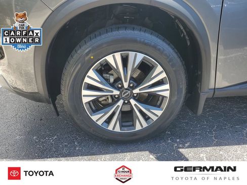 Used 2023 Nissan Rogue SV w/ SV Premium B Package FWD image 14