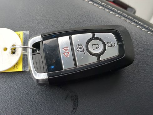 Used 2021 Ford Mustang Mach-E Premium image 39