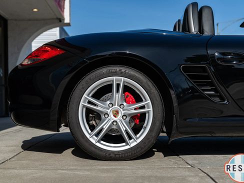 Used 2010 Porsche Boxster S RWD image 39