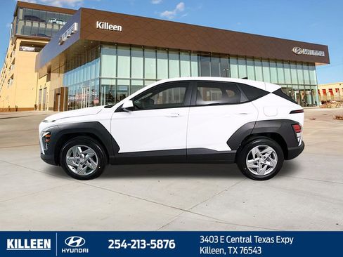 New 2026 Hyundai Kona SE FWD image 4