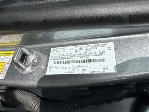 Used 2022 Ford Escape SE w/ Convenience Package image 35