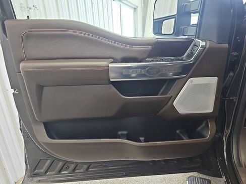 Used 2025 Ford F350 King Ranch w/ Chrome Package AWD/4WD image 10