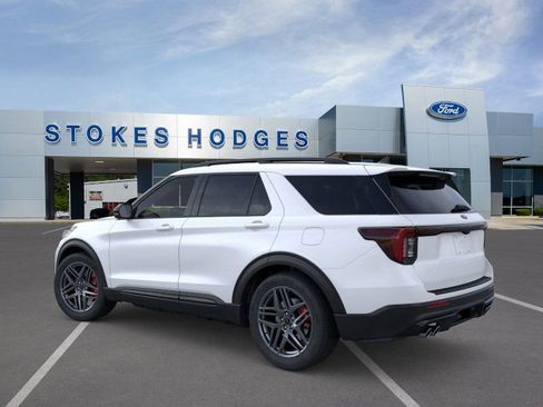 New 2026 Ford Explorer ST image 33