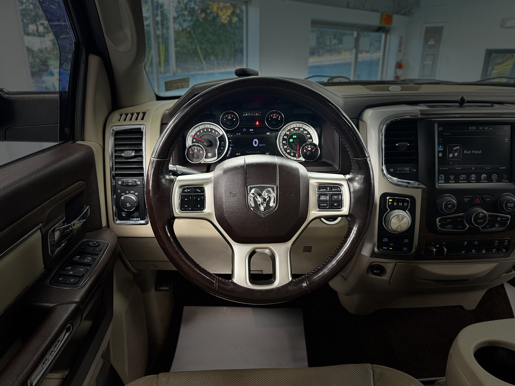 Used 2017 RAM 1500 Laramie w/ Convenience Group AWD/4WD image 15
