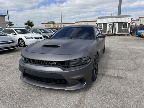 Used 2020 Dodge Charger Scat Pack image 13