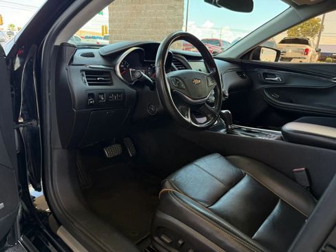 Used 2016 Chevrolet Impala LTZ FWD image 38