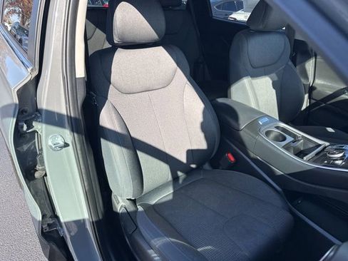 Used 2023 Hyundai Santa Fe SE image 16