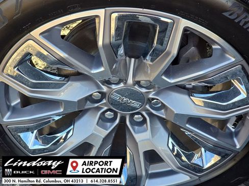 New 2026 GMC Sierra 1500 Denali w/ Denali Reserve Package image 34