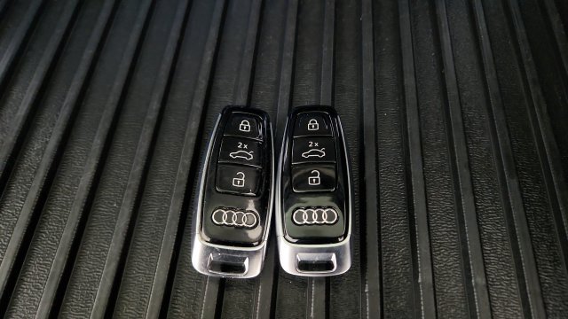 Used 2024 Audi Q8 e-tron Prestige w/ Prestige Package AWD/4WD image 83