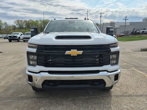 New 2026 Chevrolet Silverado 3500 W/T w/ WT Convenience Package AWD/4WD image 2