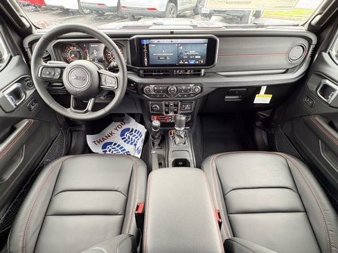 New 2026 Jeep Wrangler Unlimited Rubicon image 13