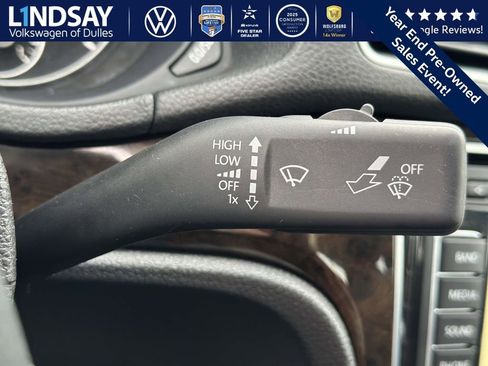 Used 2015 Volkswagen Passat 3.6 SEL Premium image 23