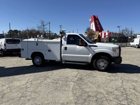 Used 2016 Ford F250 XL w/ Power Equipment Group image 2