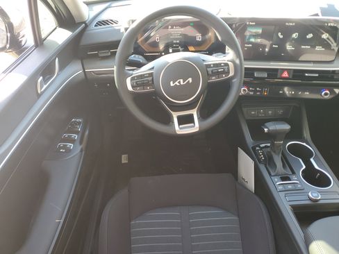 New 2026 Kia K5 LXS image 13