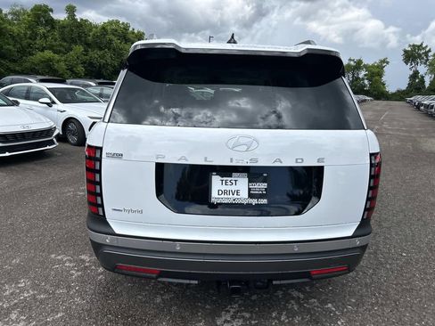 New 2026 Hyundai Palisade SEL Premium FWD image 6
