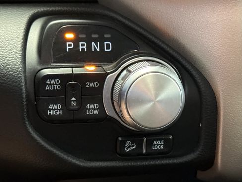 Used 2022 RAM 1500 Laramie w/ Off Road Group AWD/4WD image 22