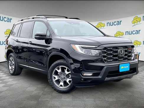 Used 2023 Honda Passport TrailSport image 1