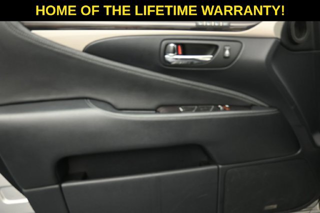 Used 2013 Lexus LS 460 L w/ Ultra Luxury Pkg AWD/4WD image 11